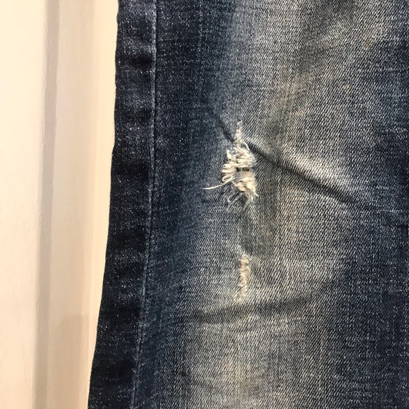 Ladies distressed low-rise jeans - Picture 3 of 9